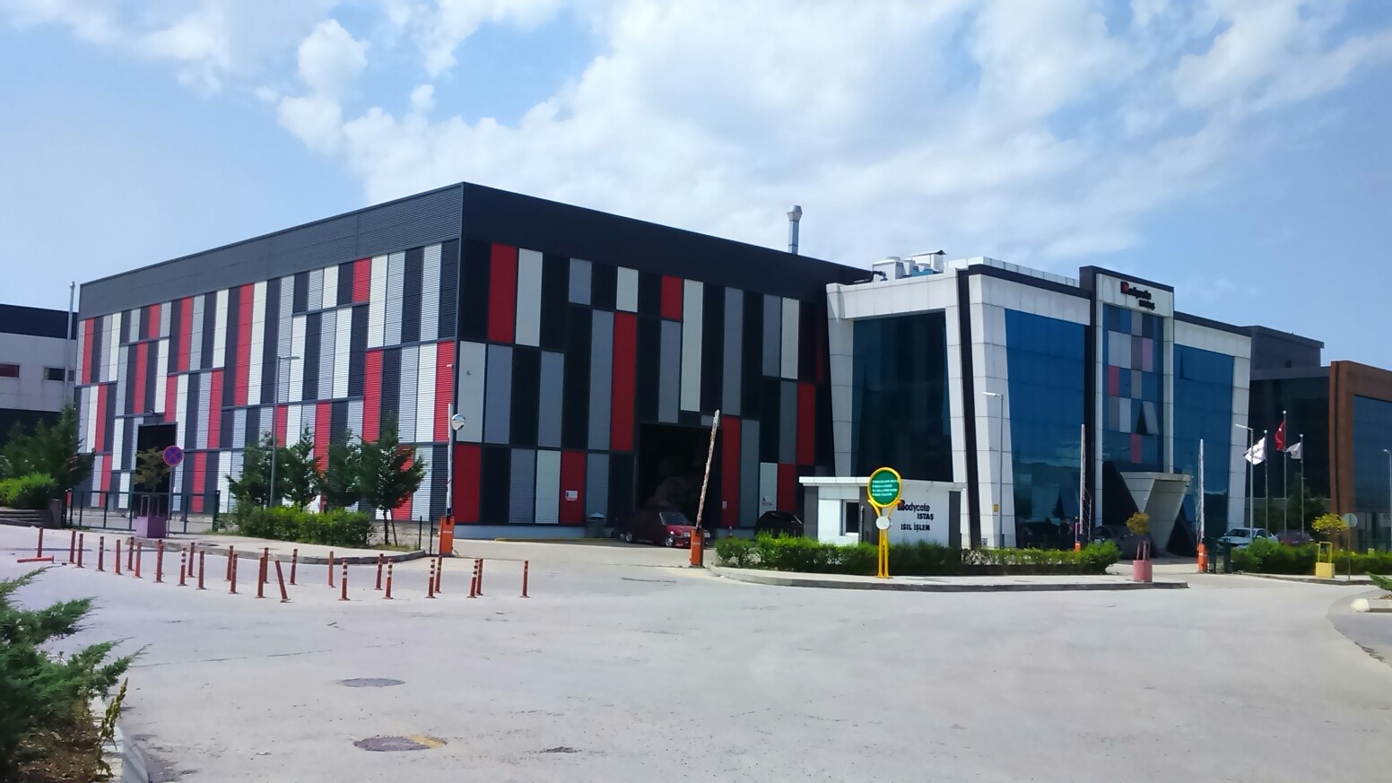 Mihtat Özdemir Fabrika Binası İnşaatı